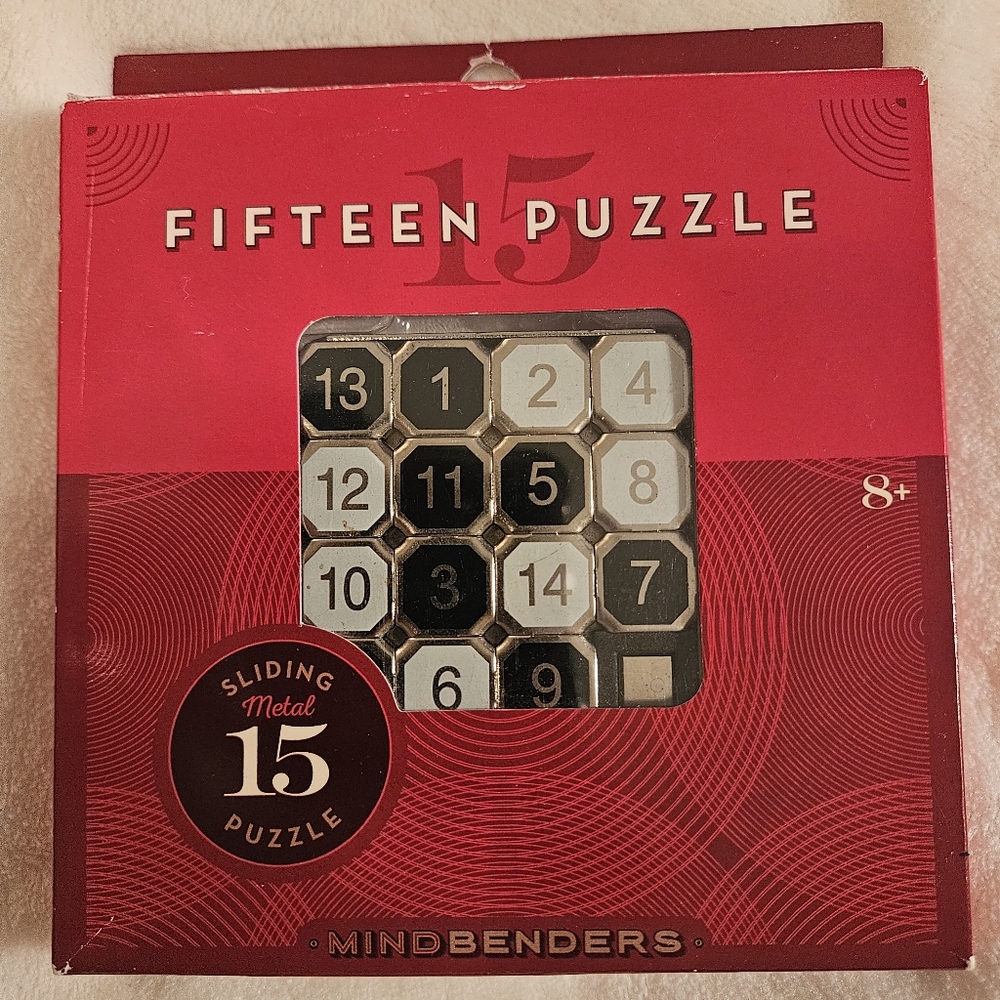 Sliding tile numbers puzzle game